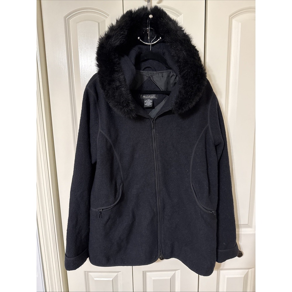 Women's 1 Madison Black Wool Zip Jacket W Faux Fur‎ Lined Hat Size Large Classic